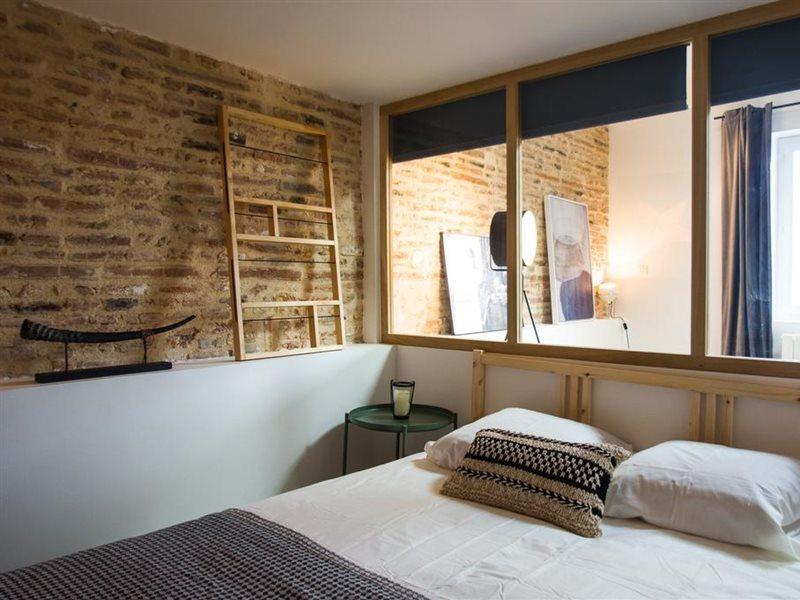 Achille By Cocoonr Toulouse