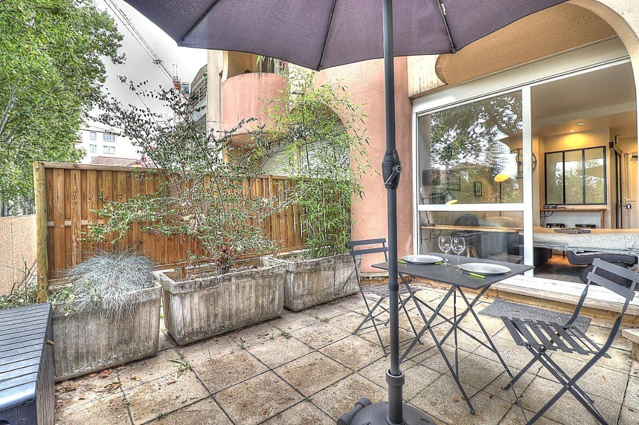 24h 24h Parking Terrasse Internet *