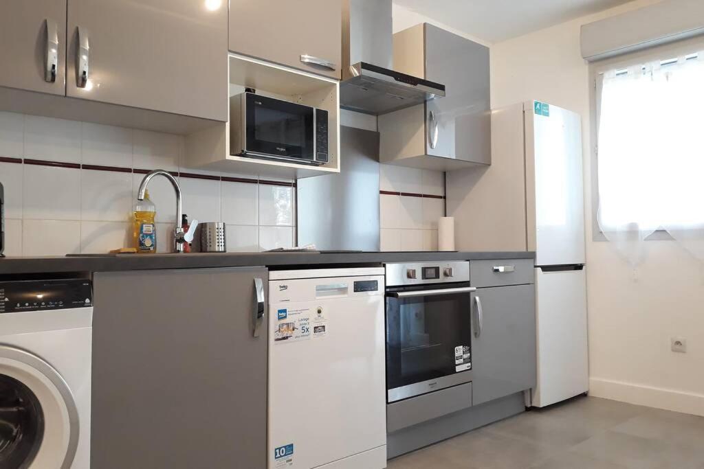 Apartment T3 Spacieux, Renove En 2020 -pkg-metro *