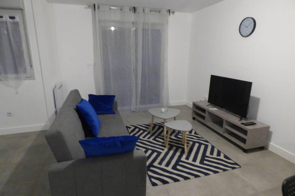 T3 Spacieux, Renove En 2020 -pkg-metro Apartment