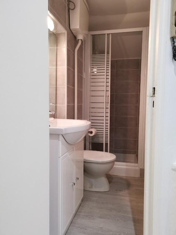Apartment Saint Etienne Studio Lot 1