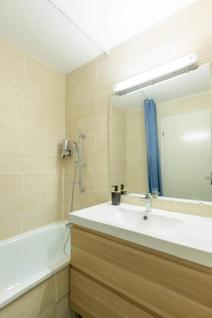 Apartment Le Marin - T3 Confort Proche Meteo France *