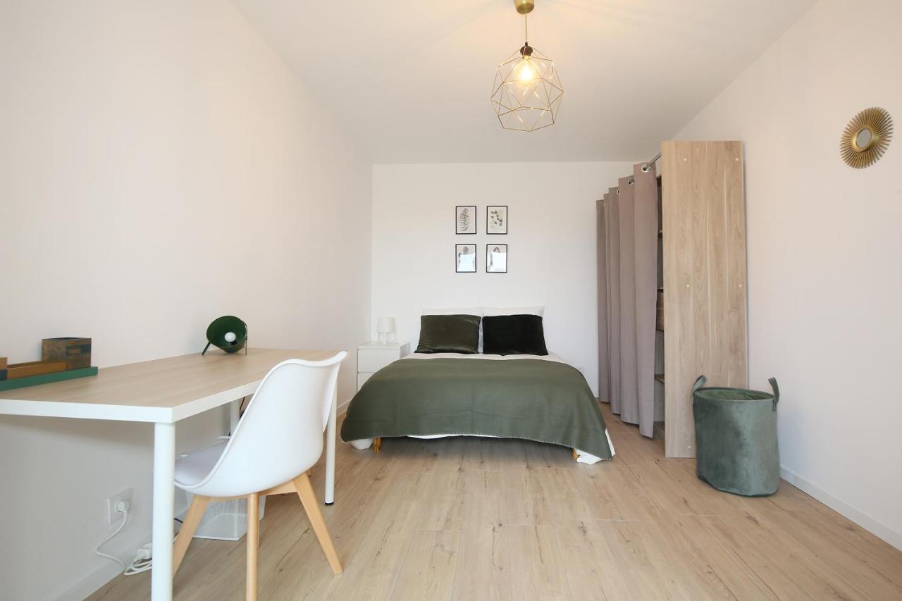 Expat Renting - Les Oustalous - Piscine - Parking