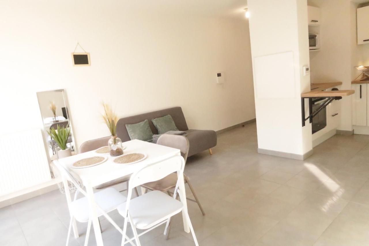 Entier - T2 Confort - - Balcon Amenage