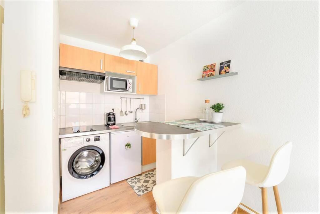 Le Montmorency - Free Parking - Airbus - Netflix Appartement