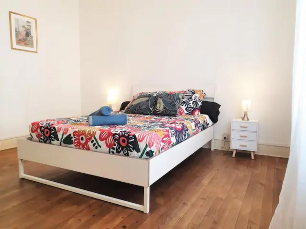 Le 10 Avril - T3 75m2 Centre Apartamento