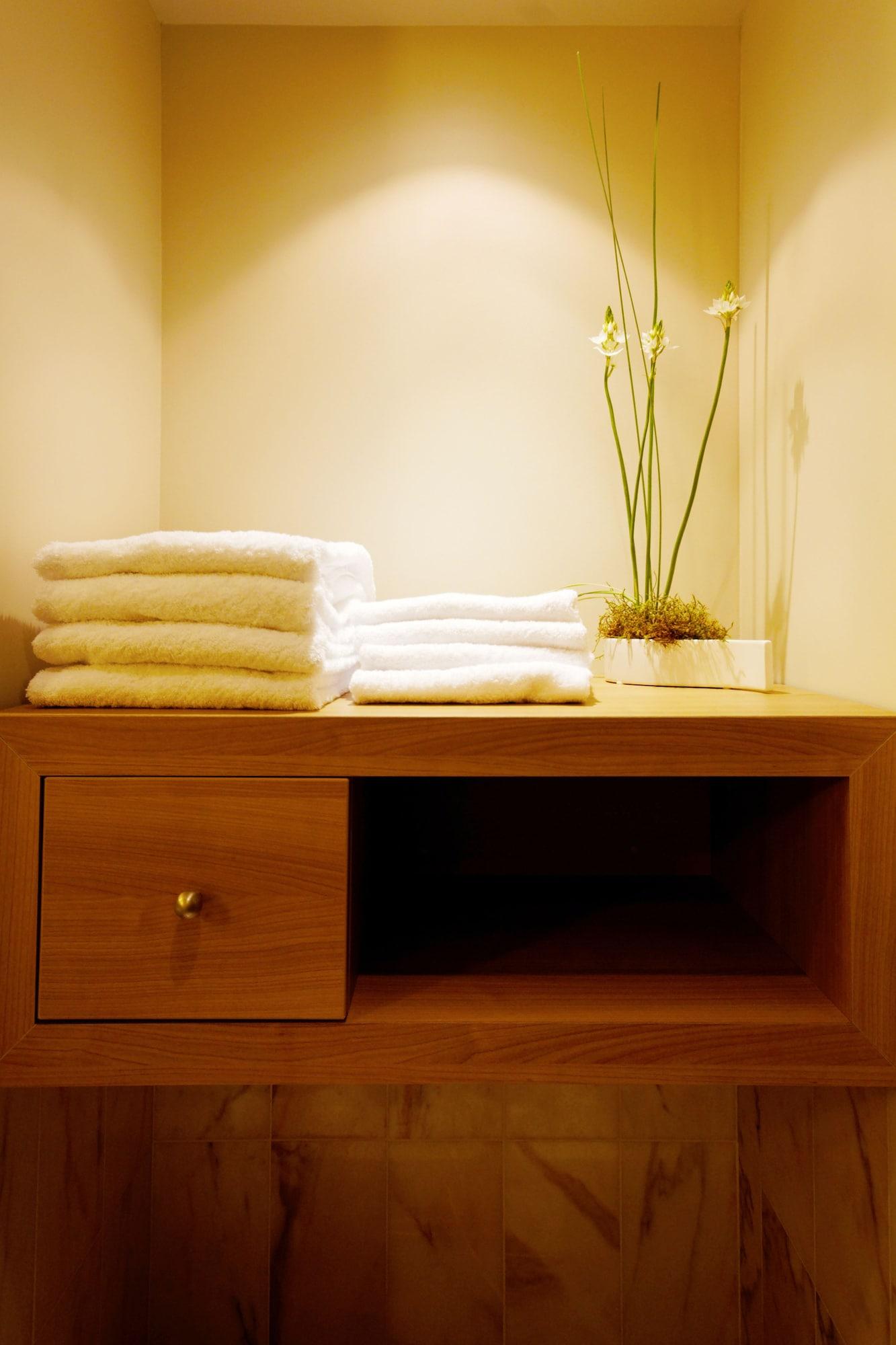 Hotel Mermoz