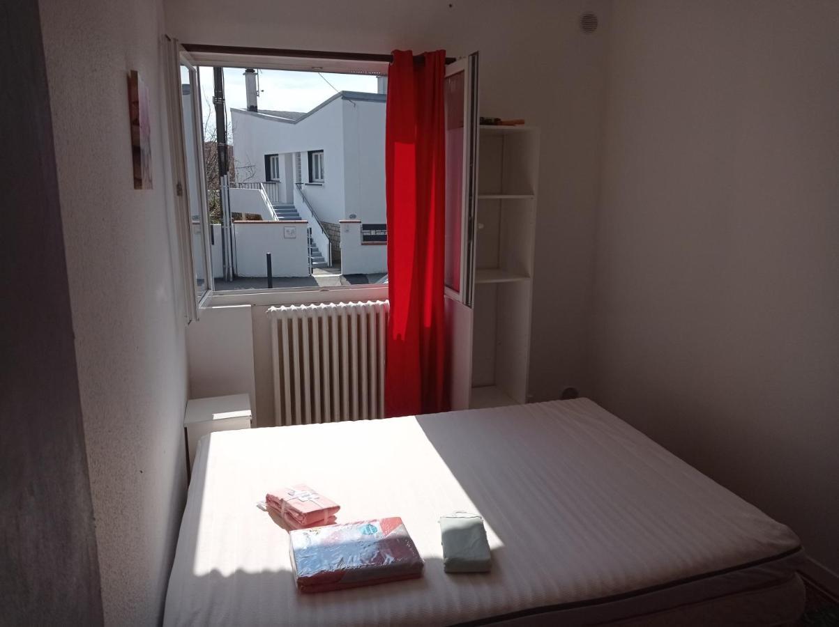 Apartment Meublee Independante, Avec Piscine Et Jardin, 1 Lit Pour 2 Personnes Direct Gare Aeroport Toulouse