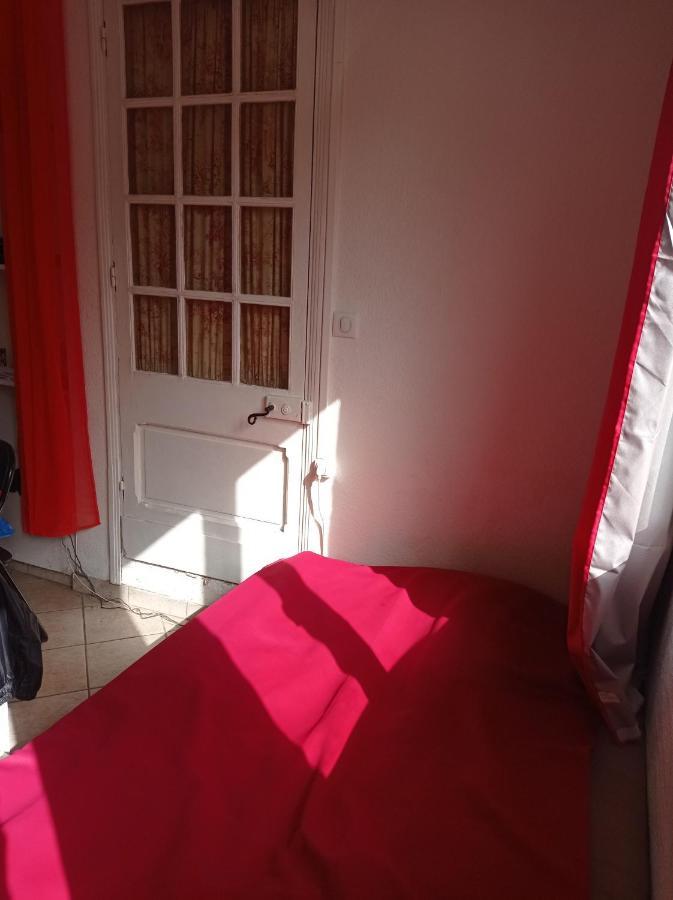 Meublee Independante, Avec Piscine Et Jardin, 1 Lit Pour 2 Personnes Direct Gare Aeroport *