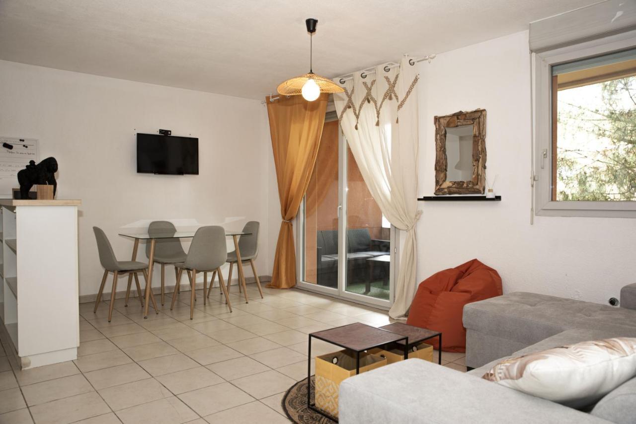 Apartamento - Piscine Et Parking Prive
