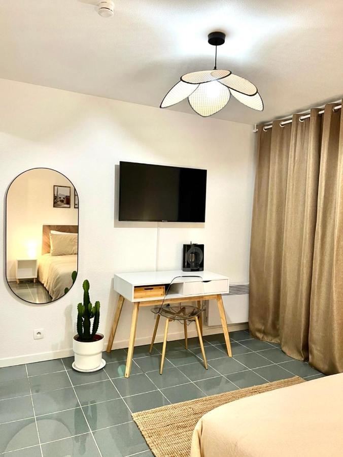 Chill Spot Avec Balcon - 6 Min Capitole- Metro Compans A 2 Min - Wifi & Entree Autonome * Toulouse