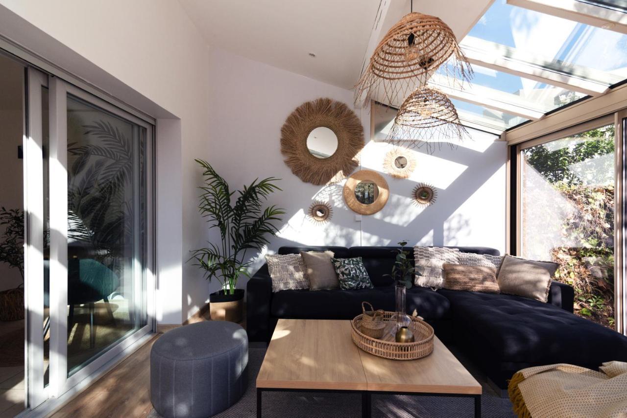 Guilhermy - Maison Contemporaine Avec Jardin Holiday home *