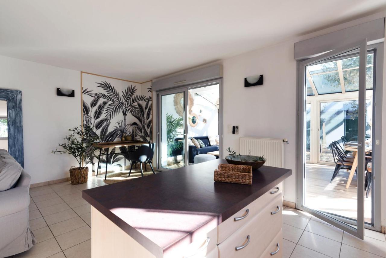 Guilhermy - Maison Contemporaine Avec Jardin Holiday home *