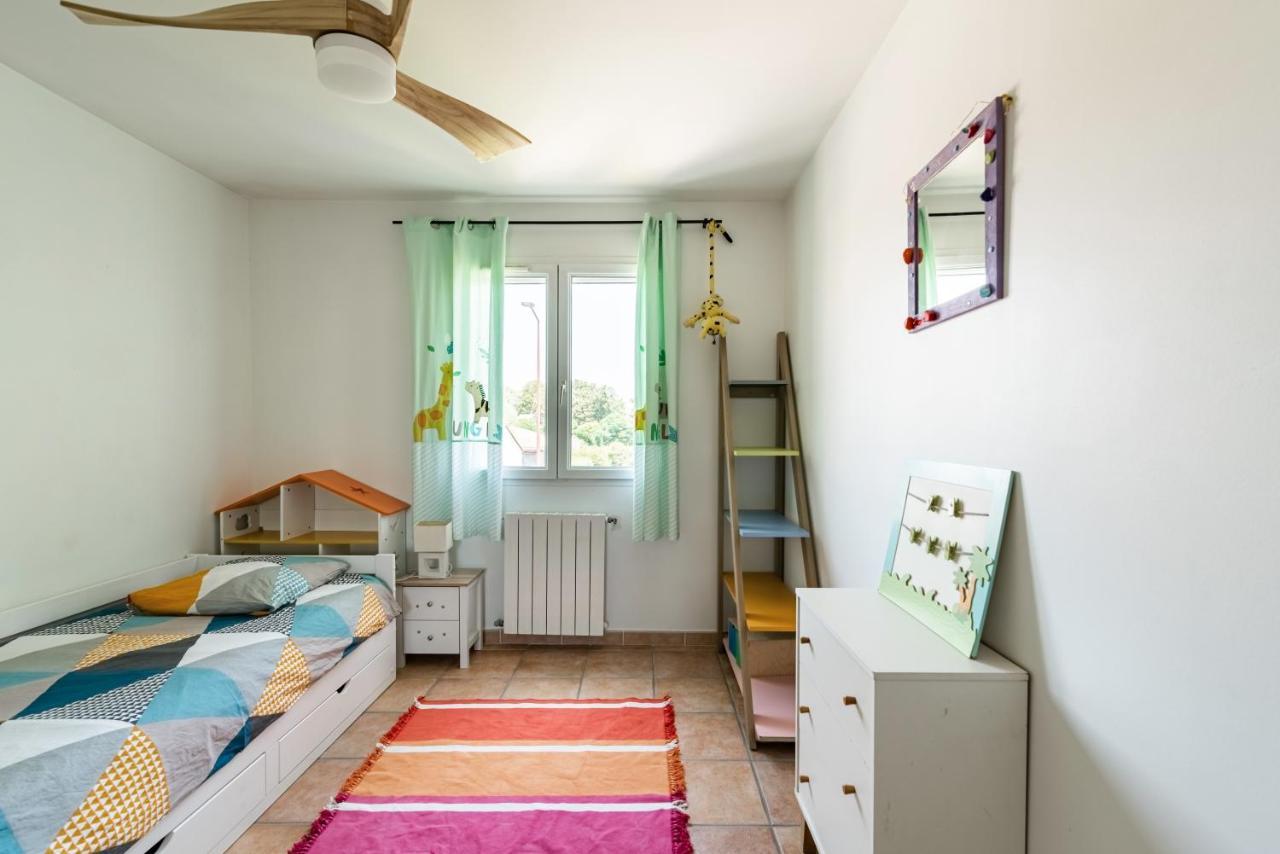 Signoret - Belle Maison Avec Piscine Holiday home *
