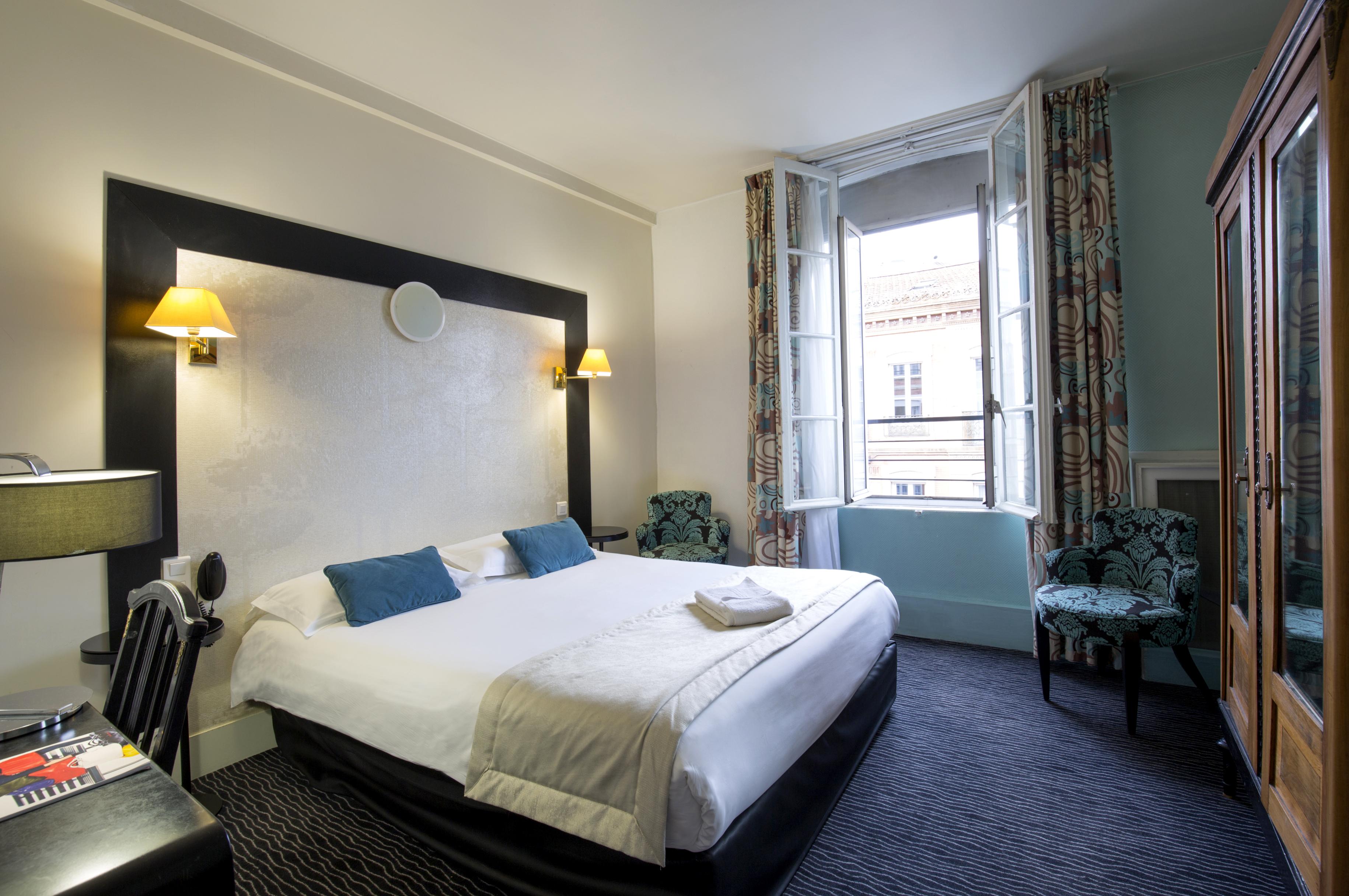 Hotel Raymond 4 3*