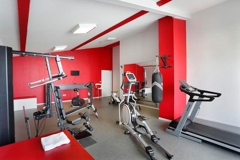 - Nemea Etud Aparthotel