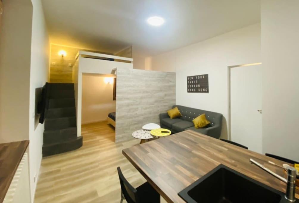 Apartment T2 Neuf Pour 4 Pers , Bien Place Et Parking Gratuit *