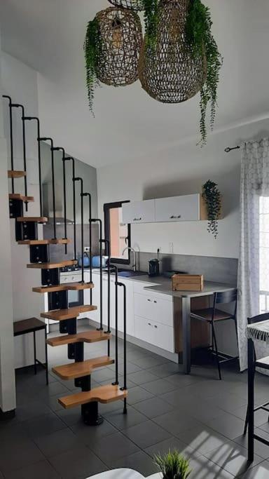 Apartamento Charmant T3 Ponts Jumeaux Avec Terrasse