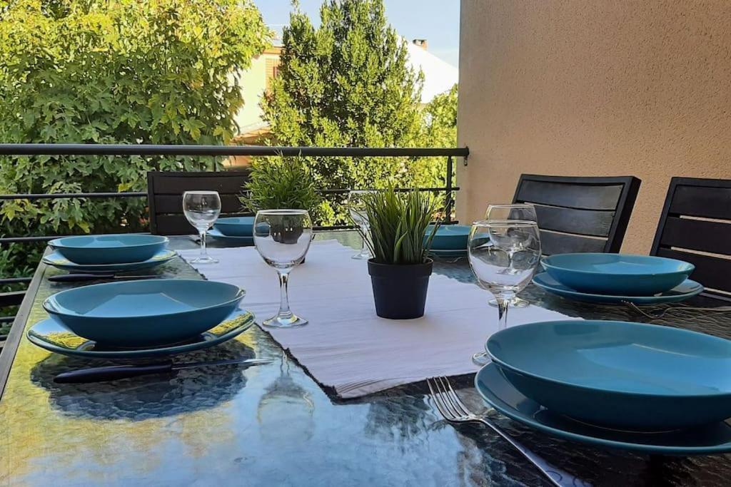 Charmant T3 Ponts Jumeaux Avec Terrasse Apartamento Toulouse