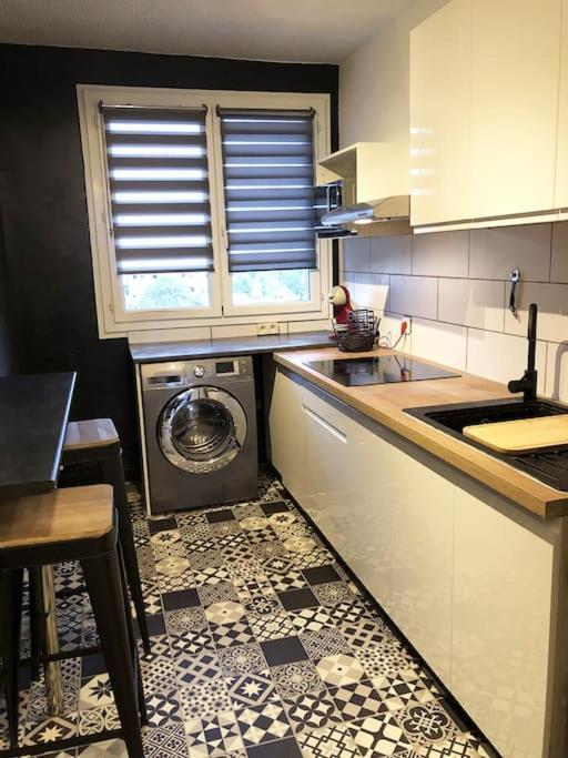 Apartment T3 Urban - Parking & Acces Metro - 11 Mn D'airbus *