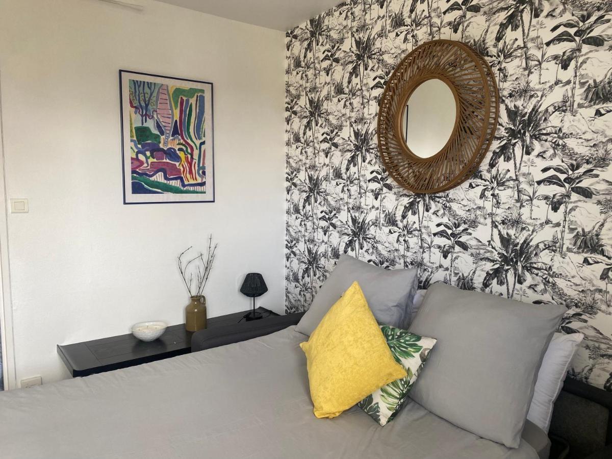 Minimes - Metro 5 Min - Parking Prive - Entree Autonome Appartement