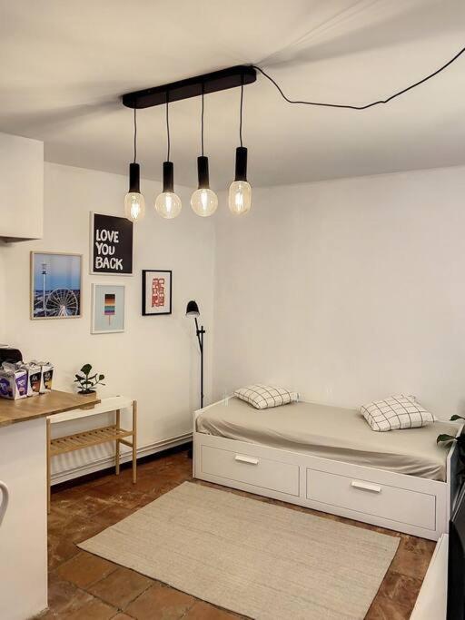 Apartment Ibiza -sublime Studio Place De La Trinite- Netflix *