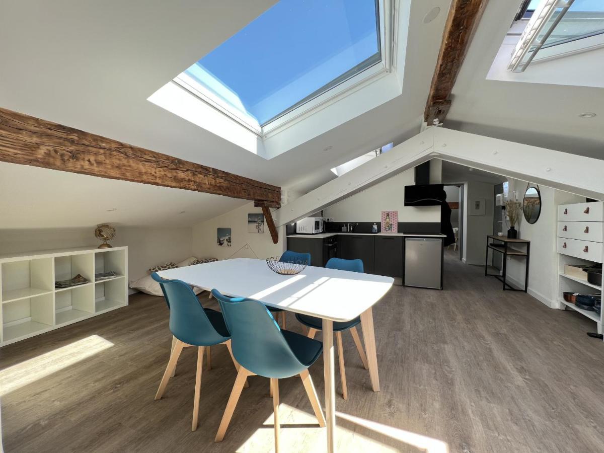 Le Columbus - 2p - Metro - Centre Apartment *