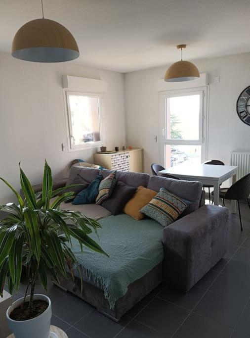 Apartment T2 Tres Lumineux + Pkg *