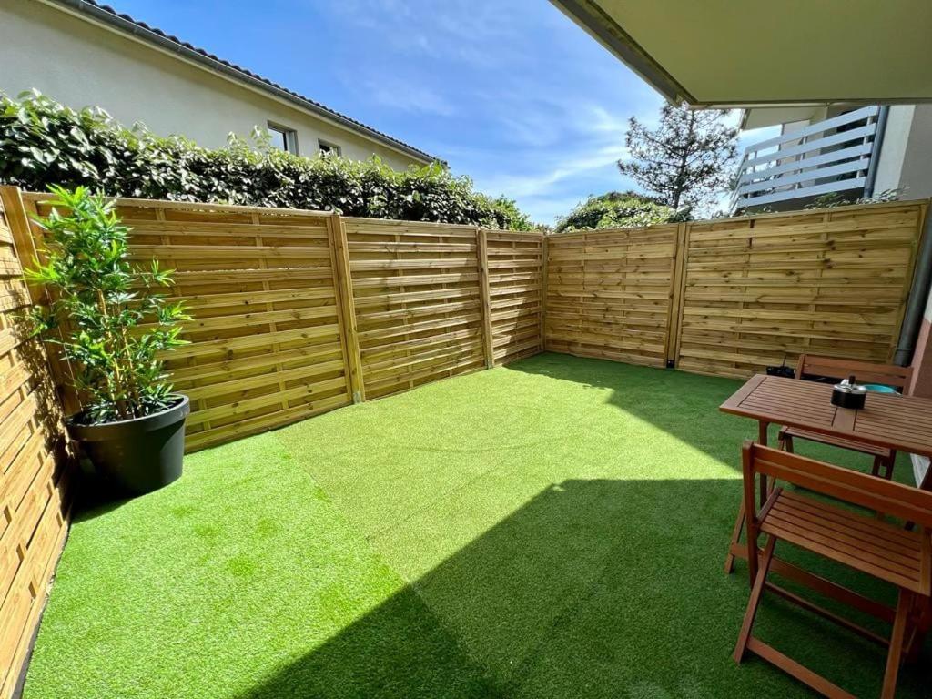 Apartment Le Cozen - 4p - Jardin & Parking Proche Centre