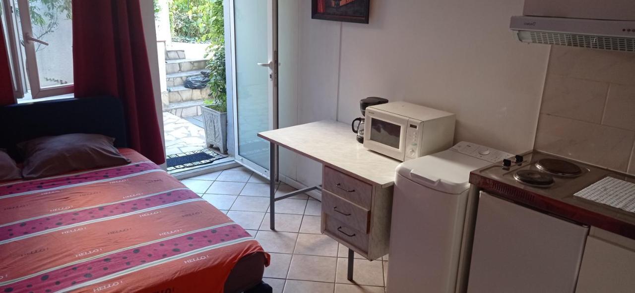 Apartamento Meublée Indépendante, Avec Piscine, Pour 2 Personnes Toulouse