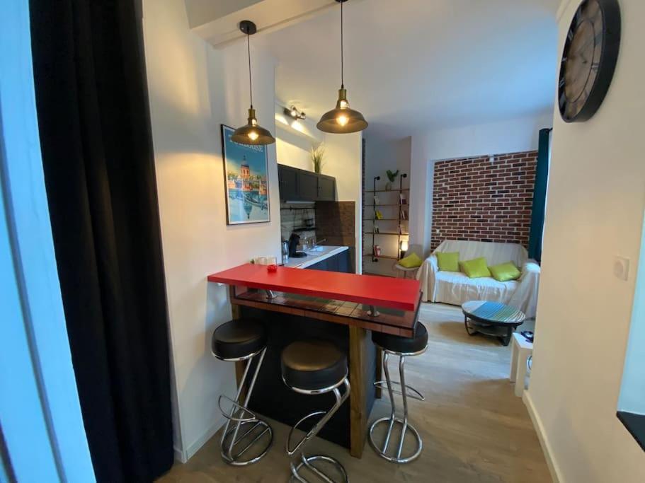Le Nid D'orient Entre Matabiau Et Capitole Parking Apartamento