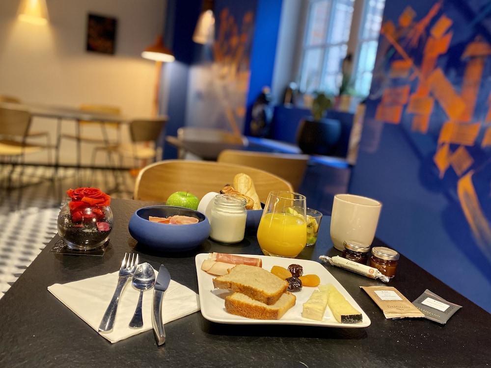 Hotel Boutique Du Taur 4*