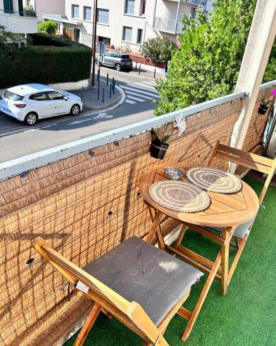 Apartment Le Petit Midi - Parking - Metro - Fibre - Canal