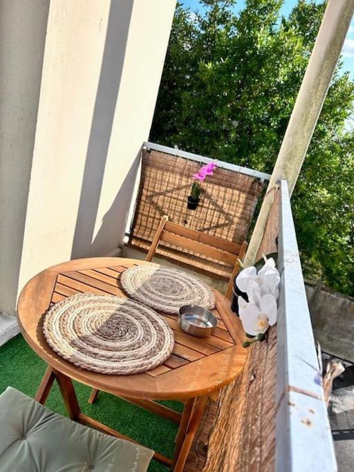 Le Petit Midi - Parking - Metro - Fibre - Canal Apartment *