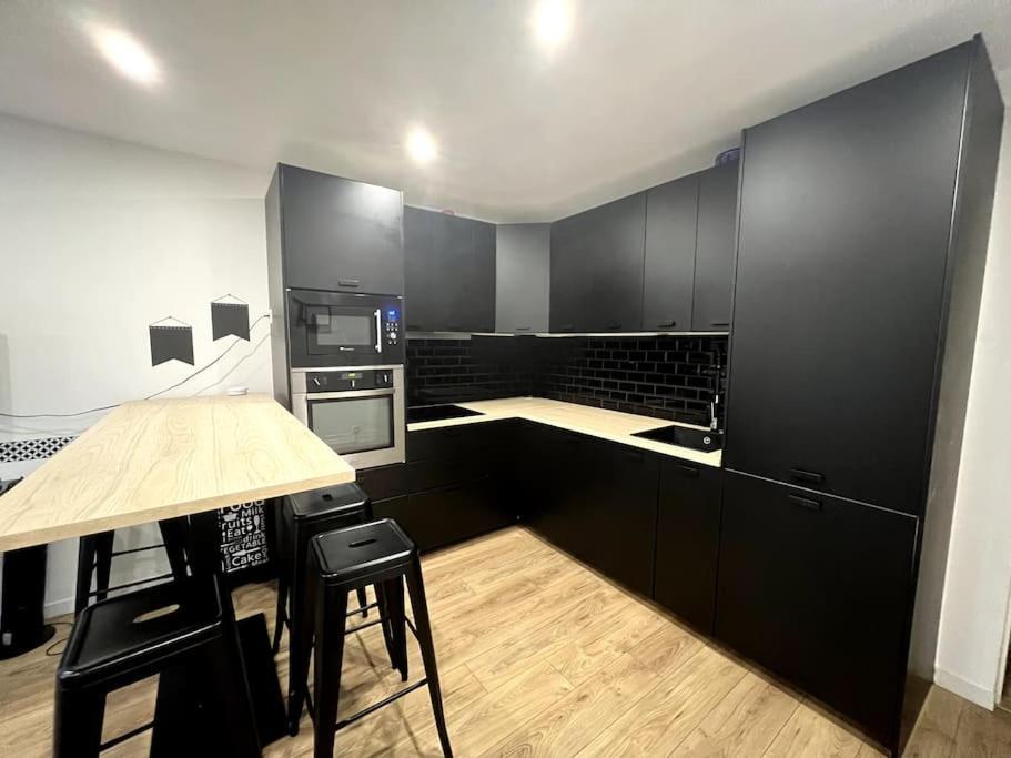 Familial - Proche Fac & Oncopole Apartment *