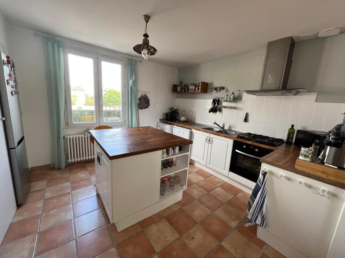 Guest house La Libellule 5 2 Sdb 2 Wc Grand Jardin Et Parking Prive *