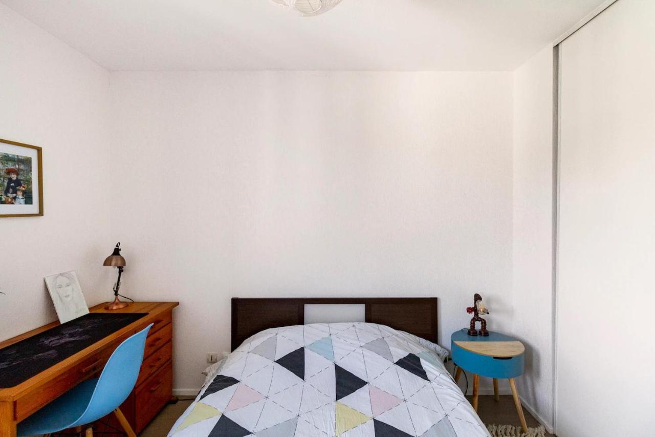 Chambre Calme Dans Un Lumineux Séjour chez l'habitant