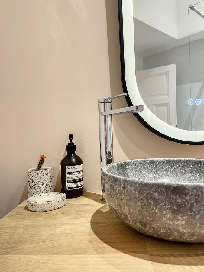 Le Dupont - T2 Chaleureux Apartamento *