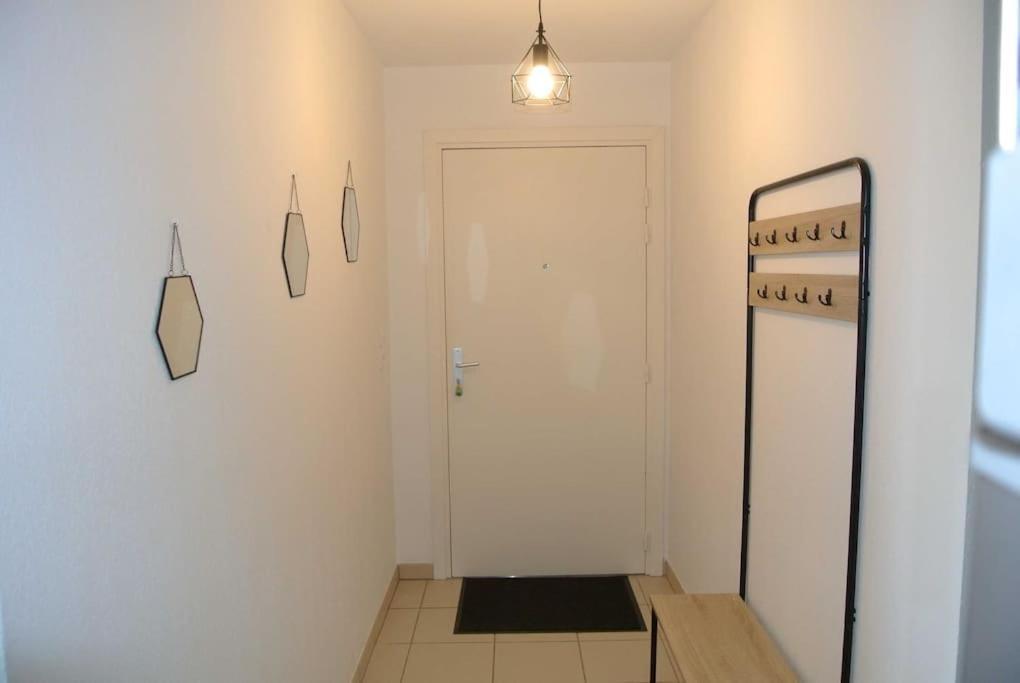 Spacieux T3 Balcon Parking Prive