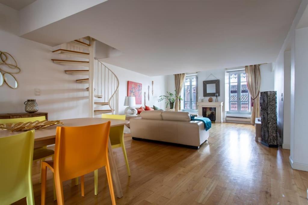 Duplex Spacieux Et Lumineux Appartement