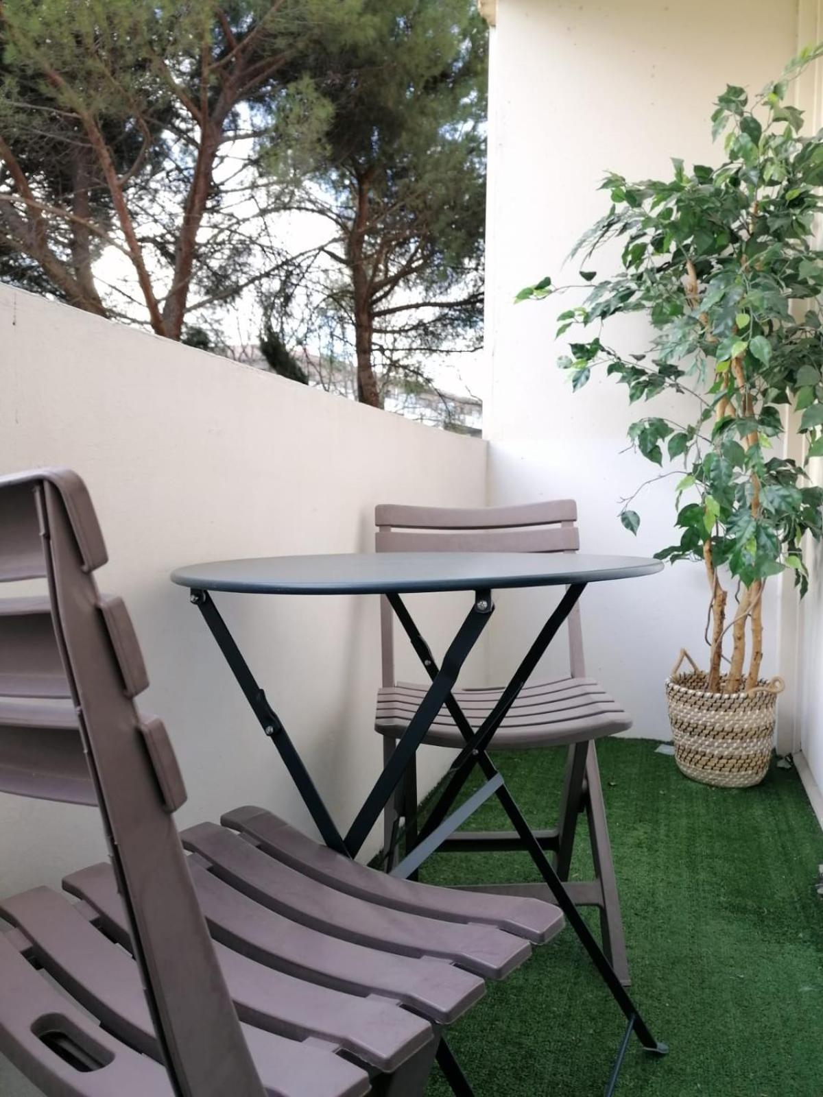 Apartment T2 Proche Du Centre