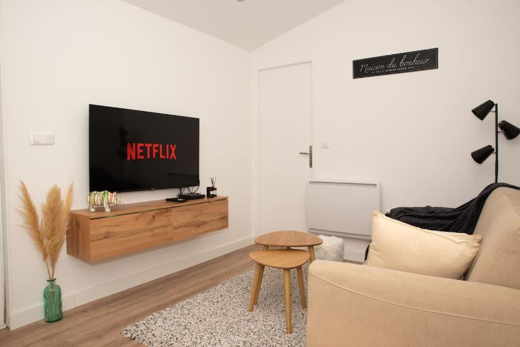 Appartement Superbe T2 Au Coeur De Lalande+parking Prive