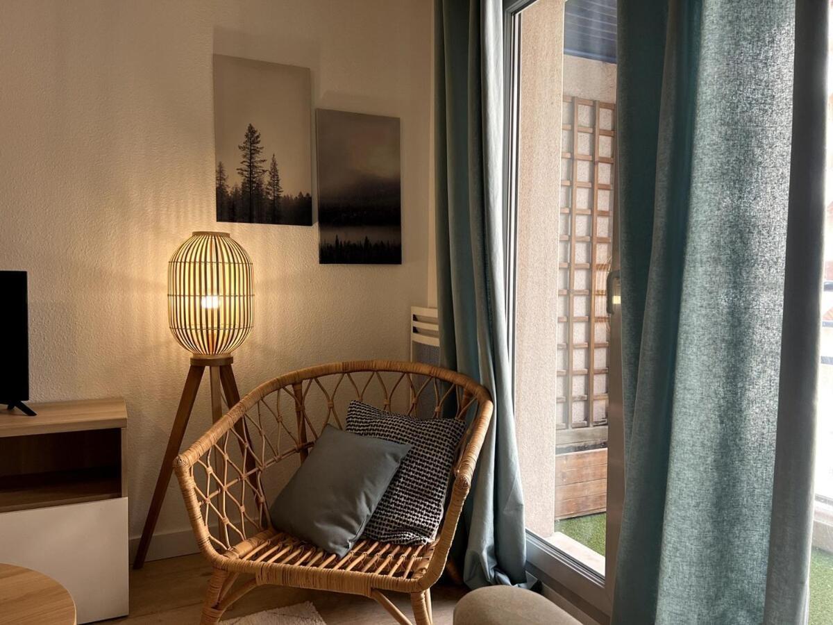 Apartment Beau T3 - Stationnement Prive *