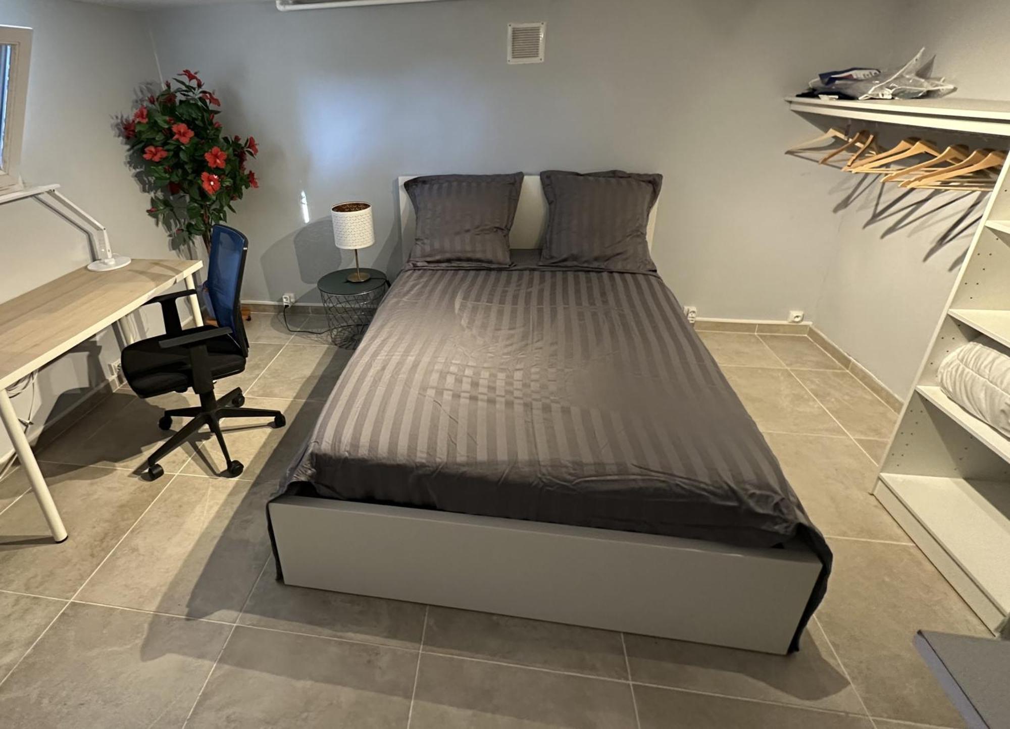 La Libellule 5 2 Sdb 2 Wc Grand Jardin Et Parking Prive