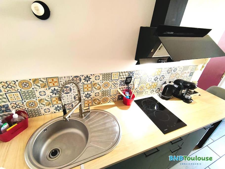 Apartamento Le Petit Palais Au Calme Proche Metro/tram • Wifi *