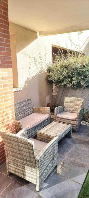 T2 Pool & Terrasse - Parking - Metro - Wifi * Toulouse
