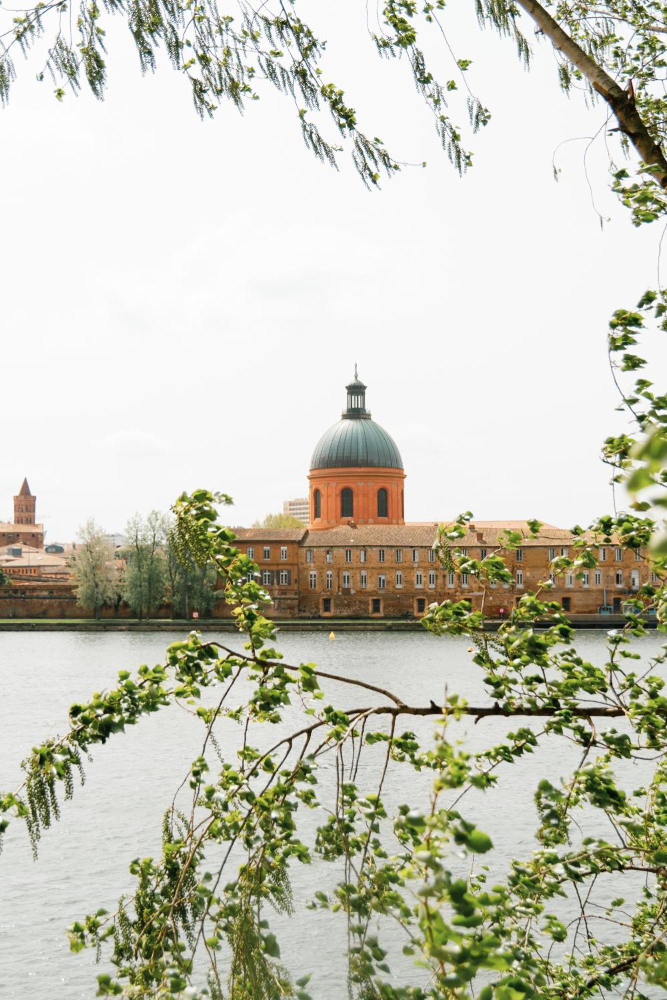 O Quai St Pierre * Toulouse