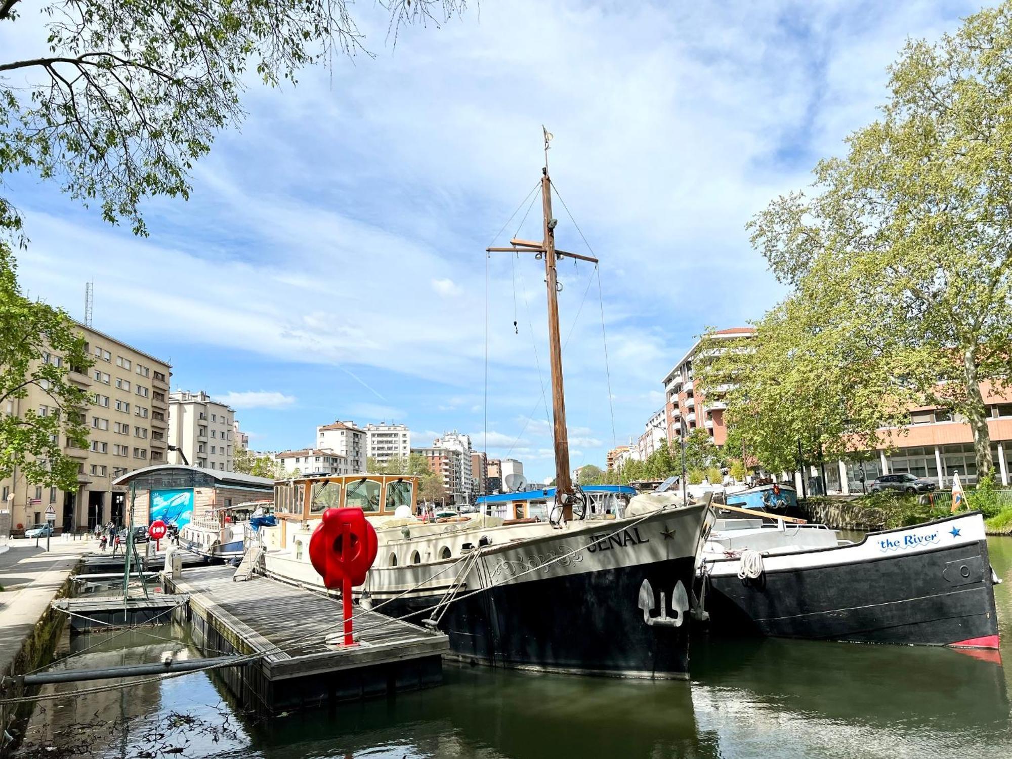 Apartamento Sunset Duplex - Grand-rond, Jardin Des Plantes, Centre-ville, 2 Bdrs 60m2, Ac, Free Public Car Park 200m Away, Netflix - T3 60m2 Avec Clim, Parking Public Gratuit A 200m *
