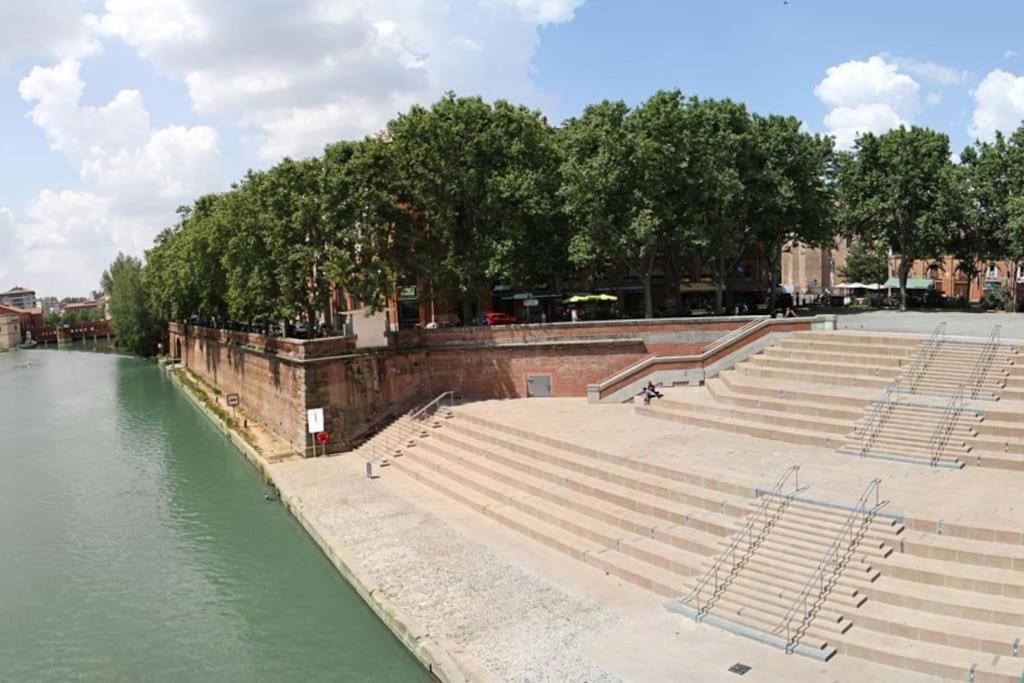Appartement *grand T3*lumineux*vue*parking*