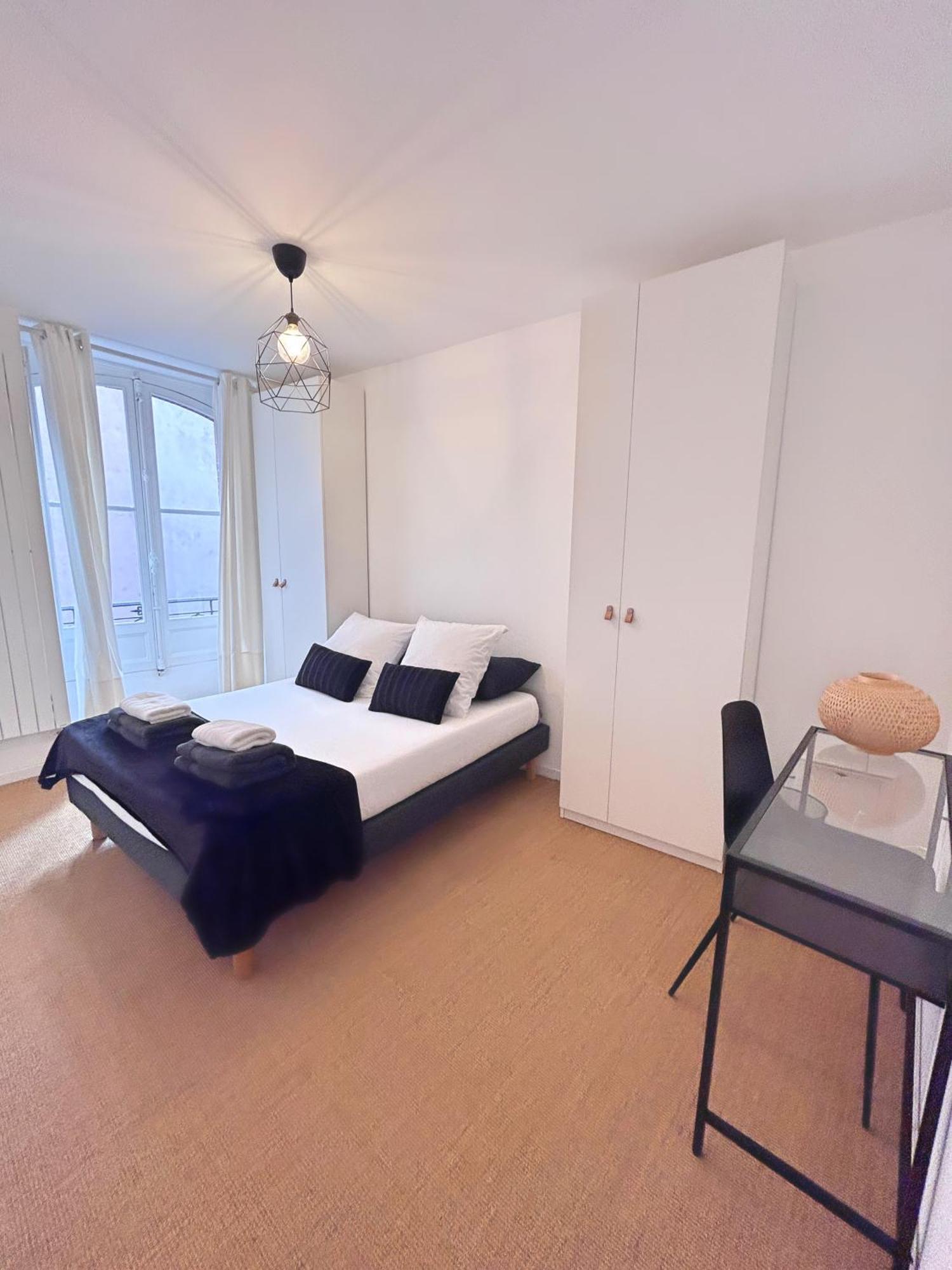 L'elegant Paradoux - 3 Sdb - 2 Wc - Ascenseur - Parking - Plein Centre